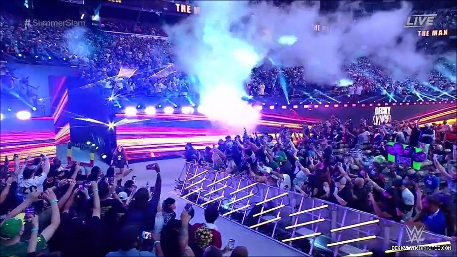 SummerSlam2021_mp4_000024900.jpg