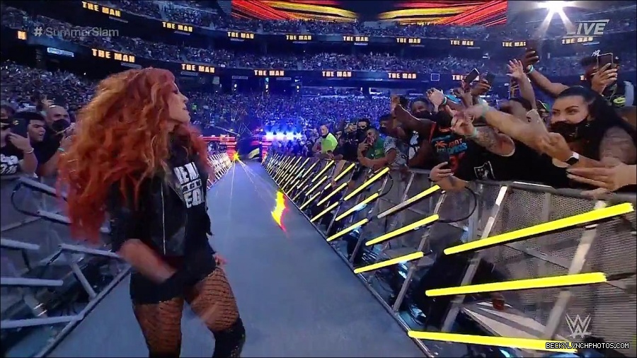 SummerSlam2021_mp4_000047700.jpg