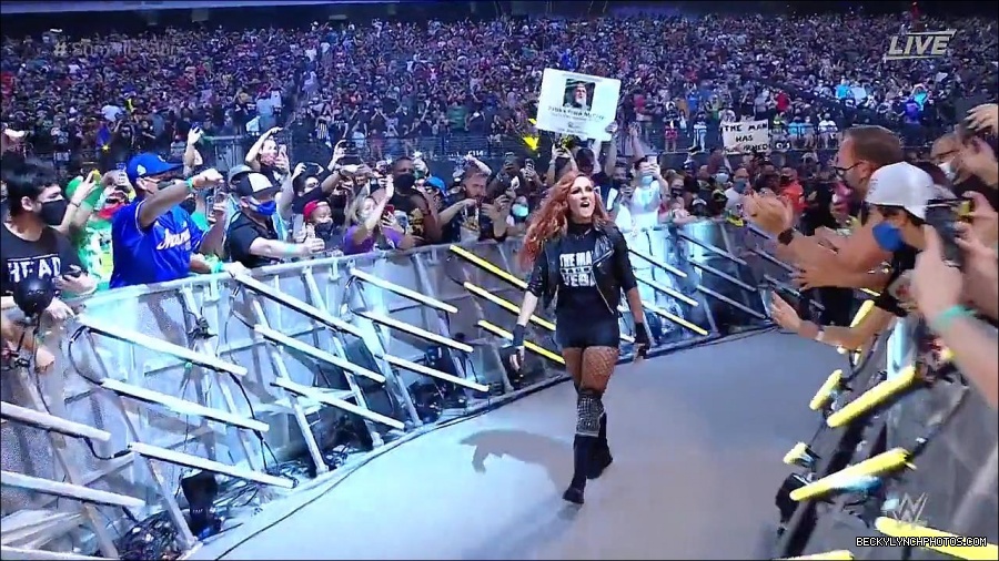 SummerSlam2021_mp4_000057833.jpg