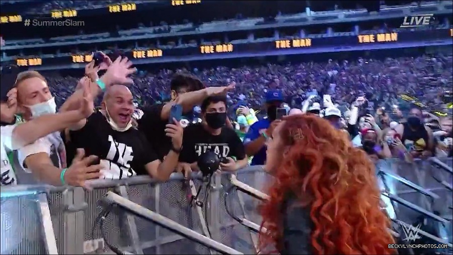 SummerSlam2021_mp4_000060366.jpg