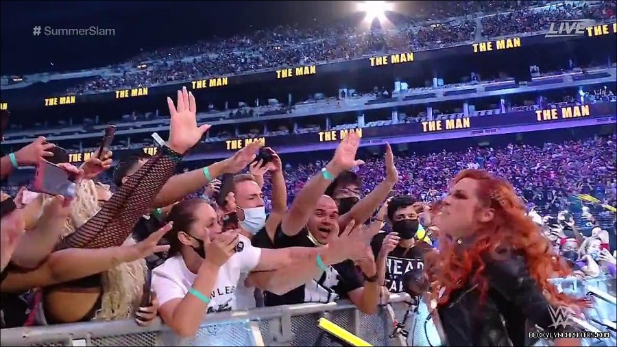 SummerSlam2021_mp4_000061633.jpg