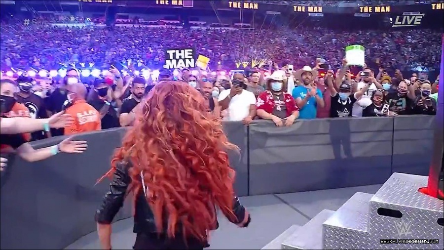 SummerSlam2021_mp4_000069233.jpg