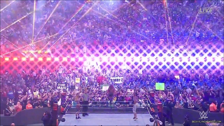 SummerSlam2021_mp4_000113566.jpg