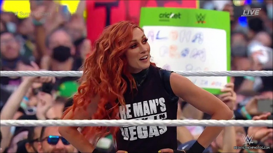 SummerSlam2021_mp4_000147766.jpg