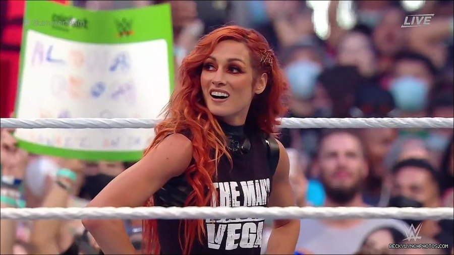 SummerSlam2021_mp4_000155366.jpg