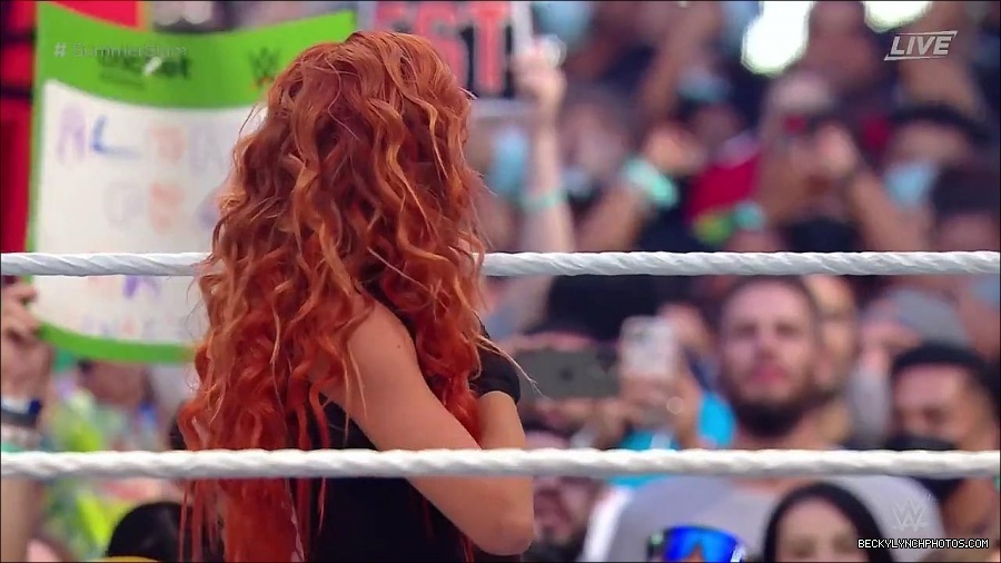 SummerSlam2021_mp4_000162966.jpg