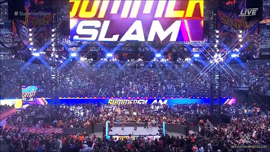 SummerSlam2021_mp4_000170566.jpg