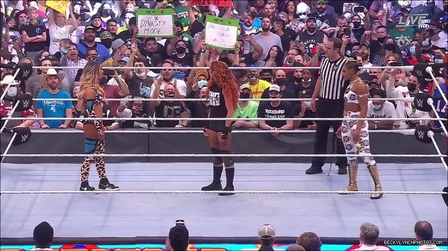 SummerSlam2021_mp4_000174366.jpg