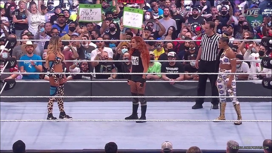 SummerSlam2021_mp4_000175633.jpg