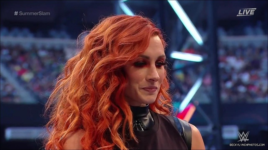 SummerSlam2021_mp4_000181966.jpg