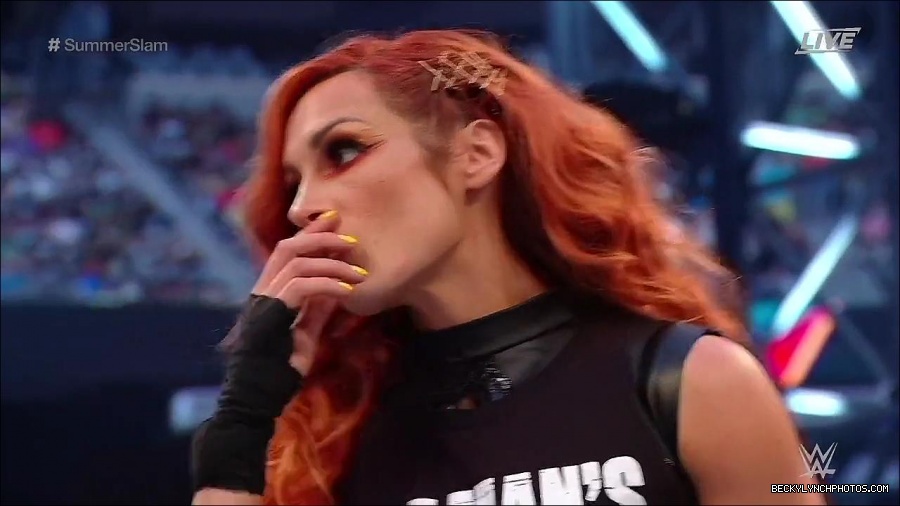 SummerSlam2021_mp4_000184500.jpg