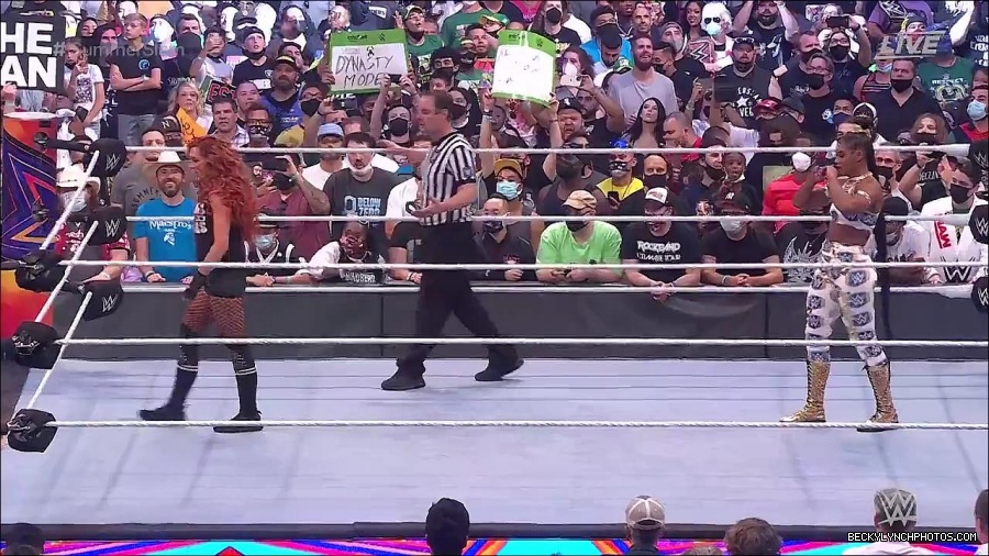 SummerSlam2021_mp4_000193366.jpg