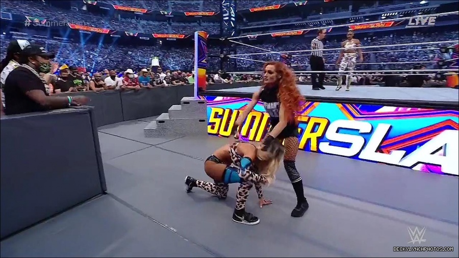 SummerSlam2021_mp4_000203500.jpg