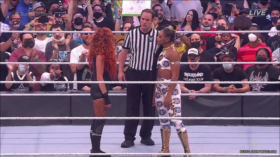 SummerSlam2021_mp4_000238966.jpg