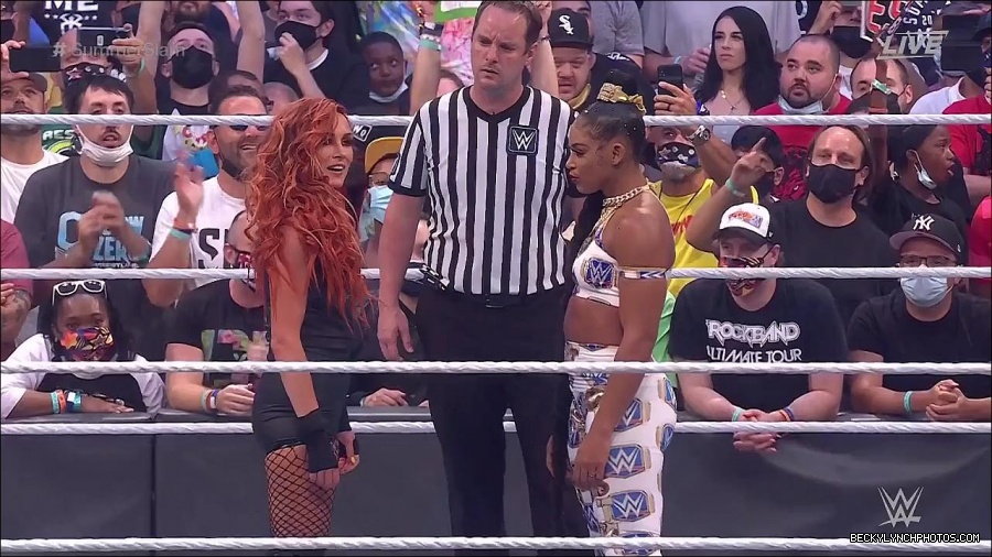 SummerSlam2021_mp4_000244033.jpg