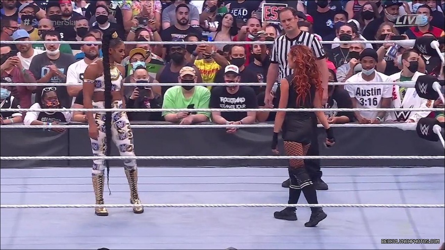 SummerSlam2021_mp4_000273166.jpg