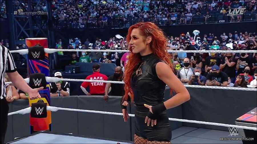 SummerSlam2021_mp4_000299766.jpg
