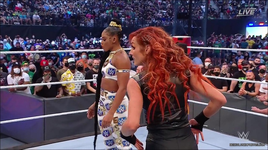 SummerSlam2021_mp4_000303566.jpg