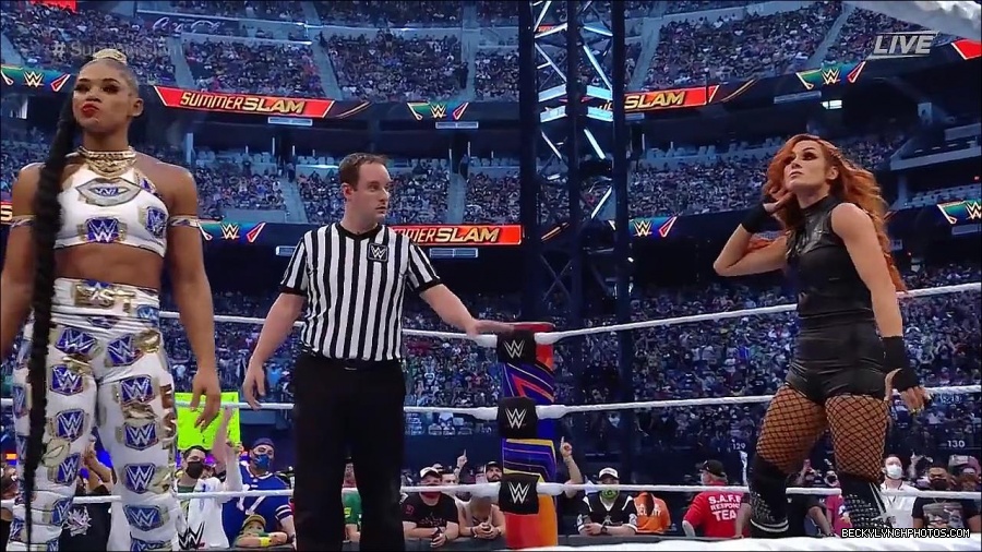 SummerSlam2021_mp4_000308633.jpg