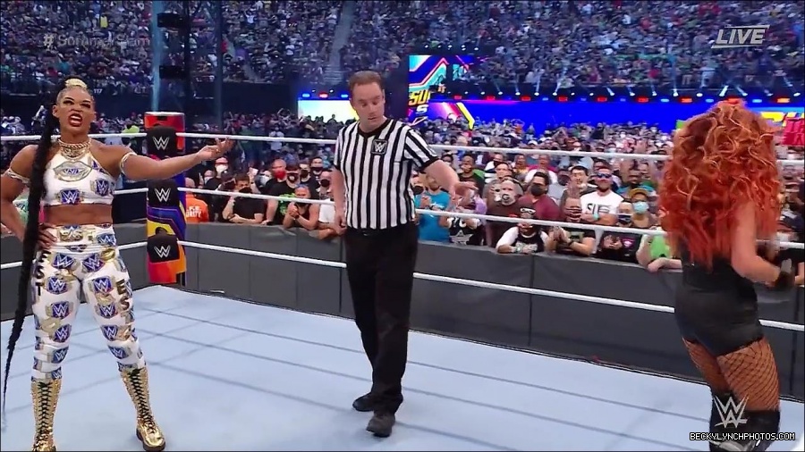 SummerSlam2021_mp4_000332700.jpg