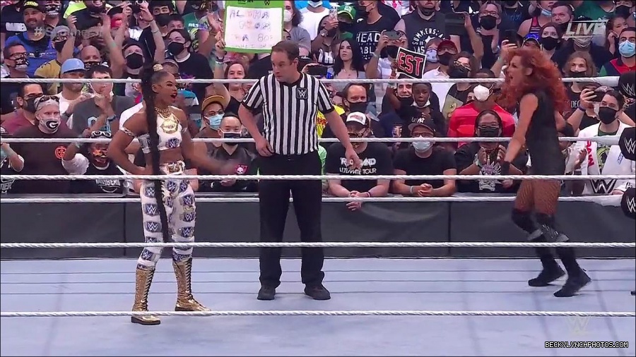 SummerSlam2021_mp4_000333966.jpg