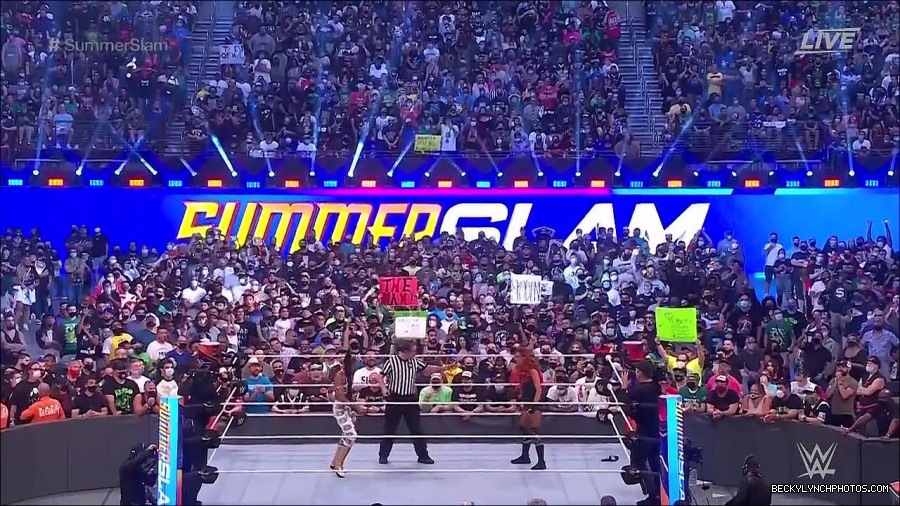 SummerSlam2021_mp4_000337766.jpg