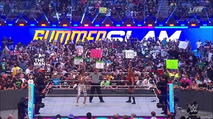 SummerSlam2021_mp4_000340300.jpg