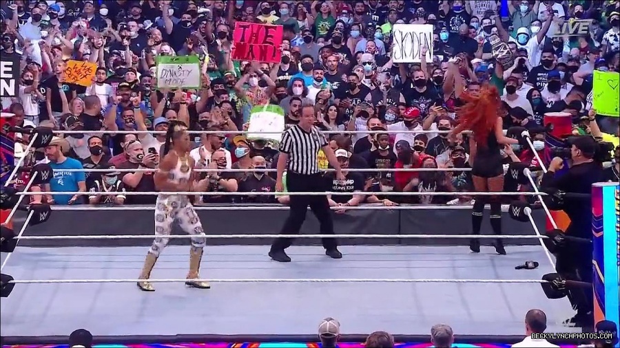 SummerSlam2021_mp4_000346633.jpg