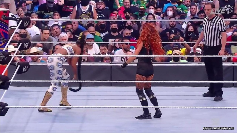 SummerSlam2021_mp4_000360566.jpg