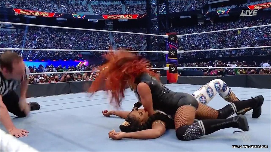 SummerSlam2021_mp4_000366900.jpg