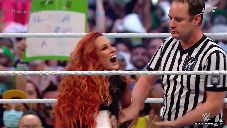 SummerSlam2021_mp4_000377033.jpg