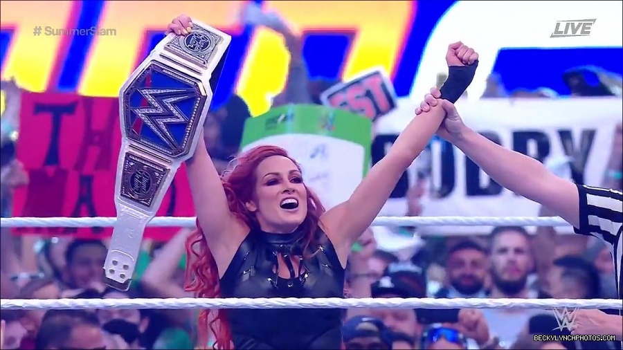 SummerSlam2021_mp4_000380833.jpg