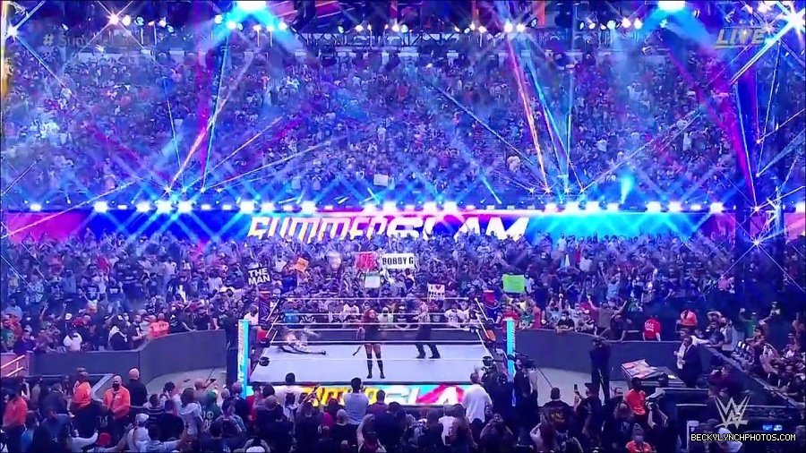SummerSlam2021_mp4_000383366.jpg