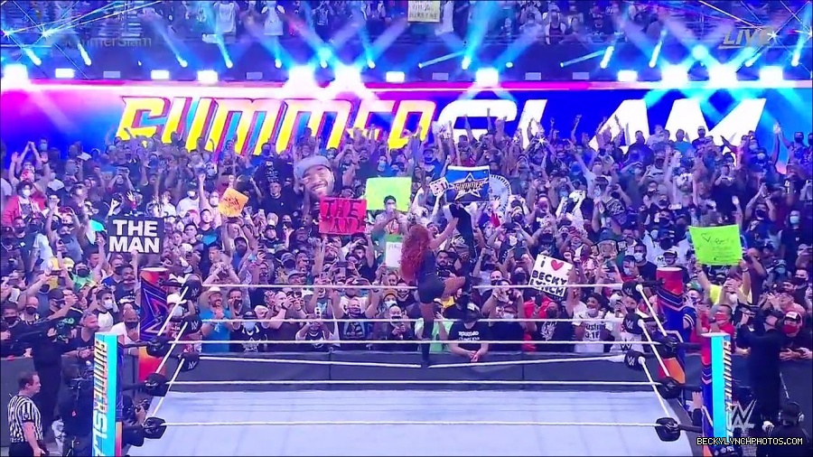 SummerSlam2021_mp4_000423900.jpg