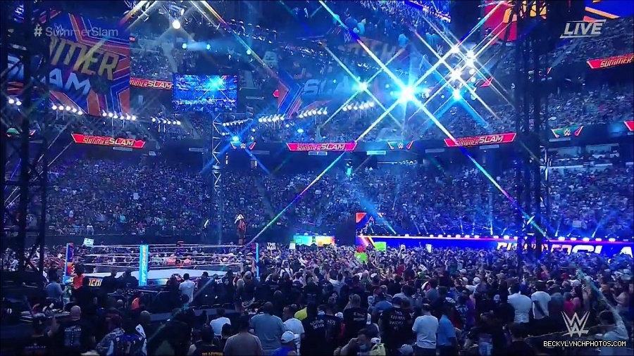 SummerSlam2021_mp4_000487233.jpg