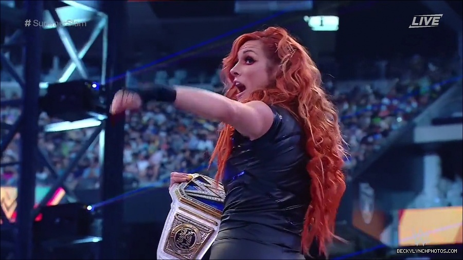 SummerSlam2021_mp4_000502733.jpg