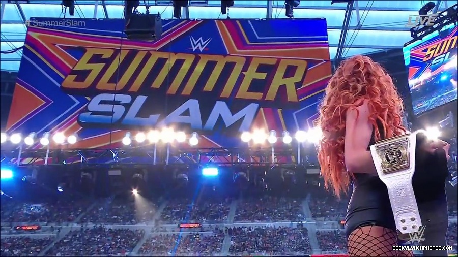 SummerSlam2021_mp4_000515100.jpg