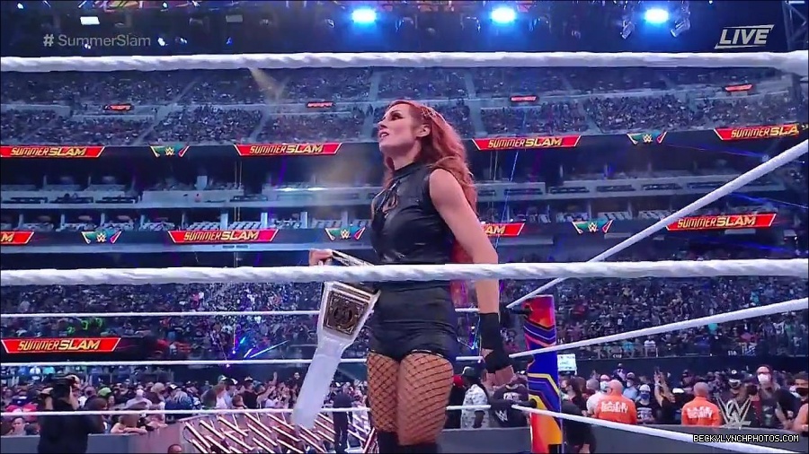 SummerSlam2021_mp4_000518900.jpg