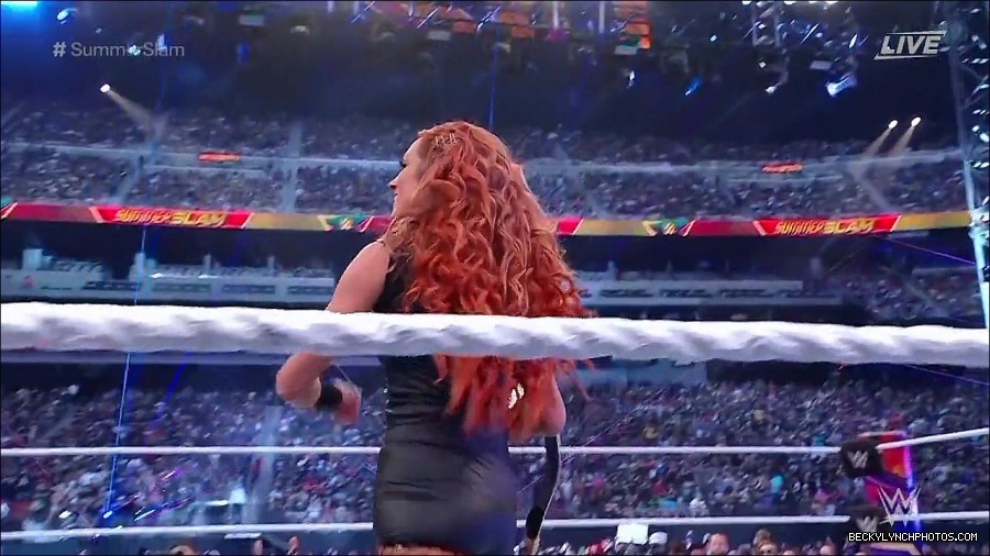 SummerSlam2021_mp4_000526500.jpg