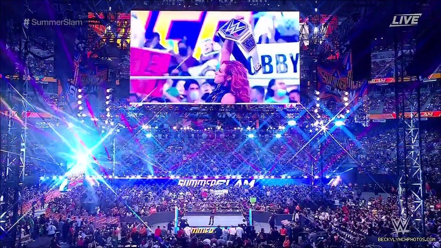 SummerSlam2021_mp4_000536633.jpg