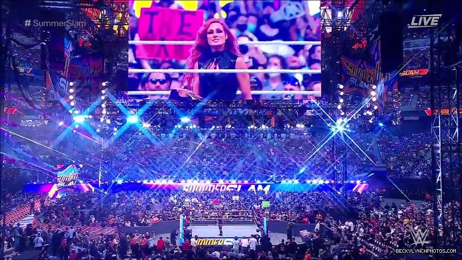 SummerSlam2021_mp4_000544233.jpg