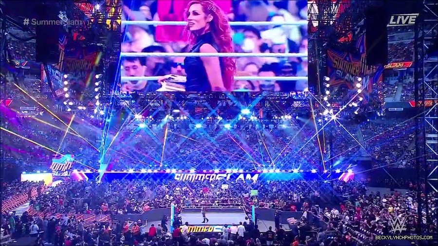 SummerSlam2021_mp4_000545500.jpg