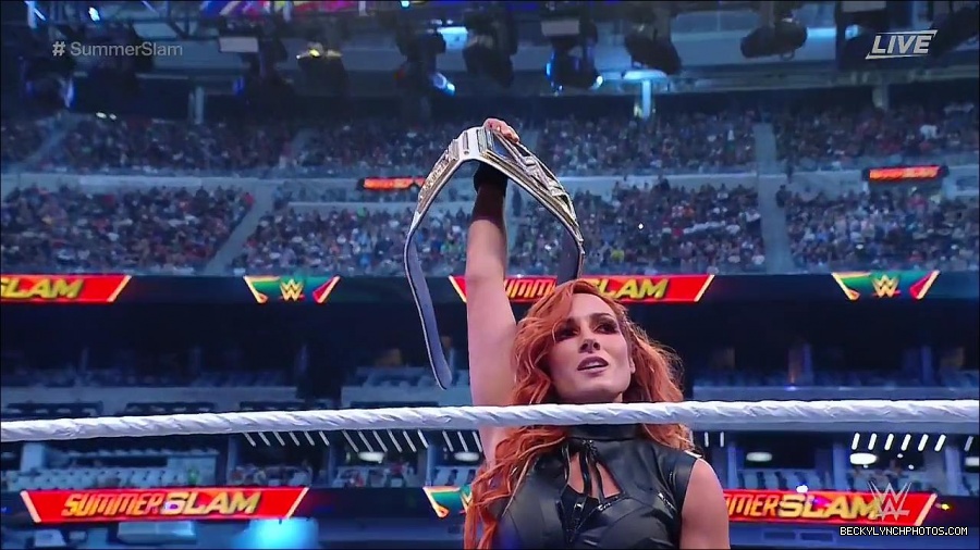 SummerSlam2021_mp4_000587300.jpg