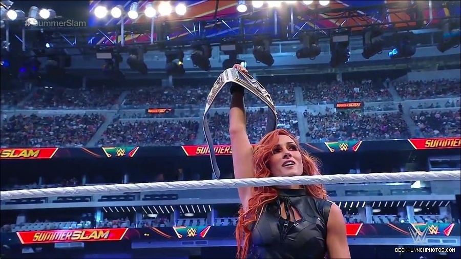SummerSlam2021_mp4_000591100.jpg