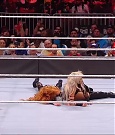 DAY_1_mp4_000830103.jpg