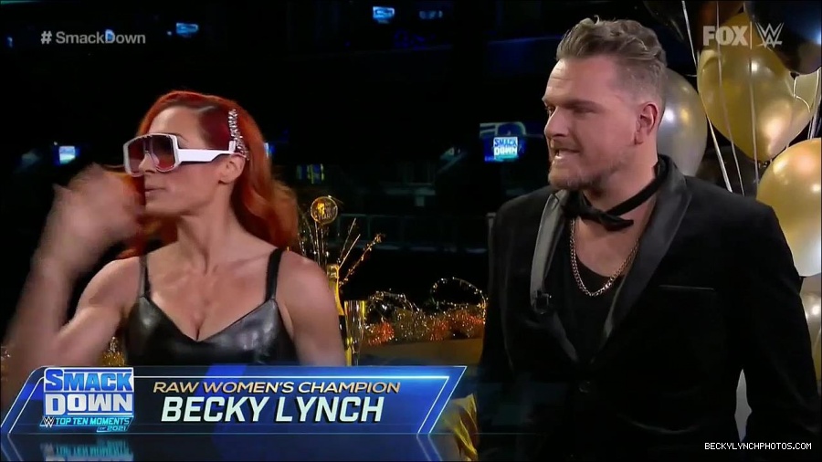 WWE_Friday_Night_SmackDown_2021_12_31_WWE_s_Top_Ten_Moments_Of_2021_720p_HDTV_x264-NWCHD_mp4_000228027.jpg