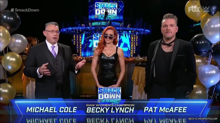 WWE_Friday_Night_SmackDown_2021_12_31_WWE_s_Top_Ten_Moments_Of_2021_720p_HDTV_x264-NWCHD_mp4_002104705.jpg