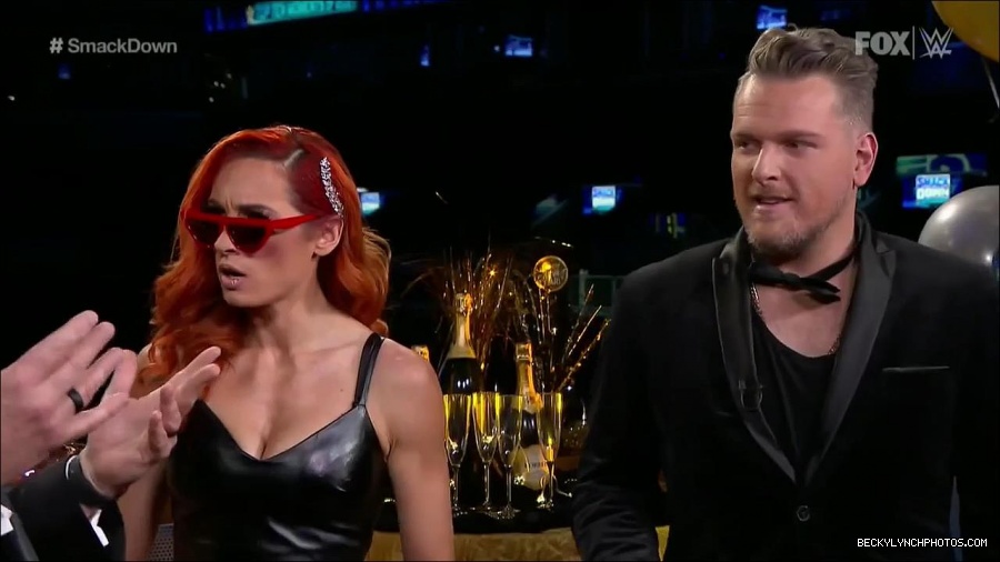 WWE_Friday_Night_SmackDown_2021_12_31_WWE_s_Top_Ten_Moments_Of_2021_720p_HDTV_x264-NWCHD_mp4_003942209.jpg