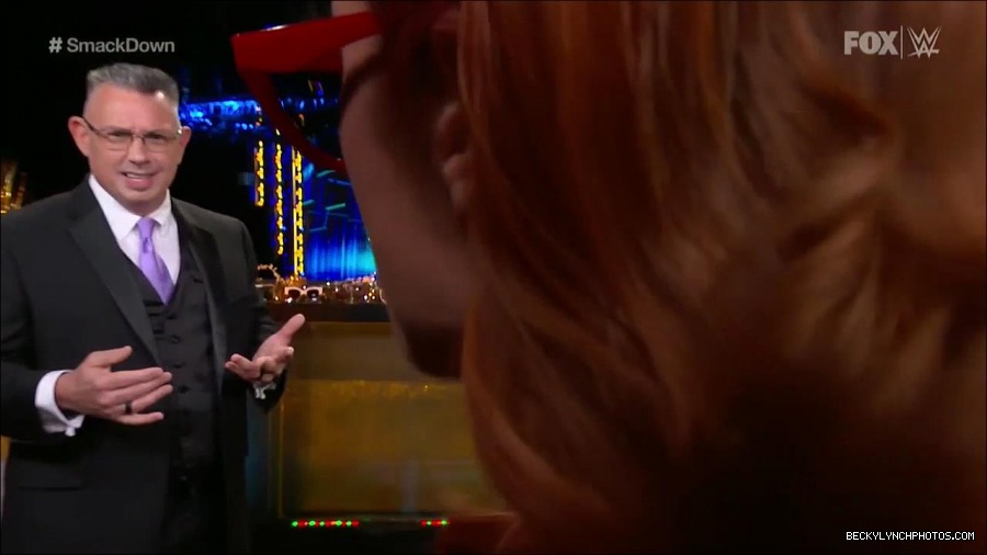 WWE_Friday_Night_SmackDown_2021_12_31_WWE_s_Top_Ten_Moments_Of_2021_720p_HDTV_x264-NWCHD_mp4_003949016.jpg