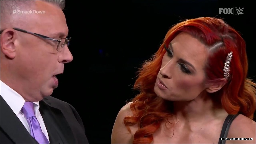 WWE_Friday_Night_SmackDown_2021_12_31_WWE_s_Top_Ten_Moments_Of_2021_720p_HDTV_x264-NWCHD_mp4_004301835.jpg